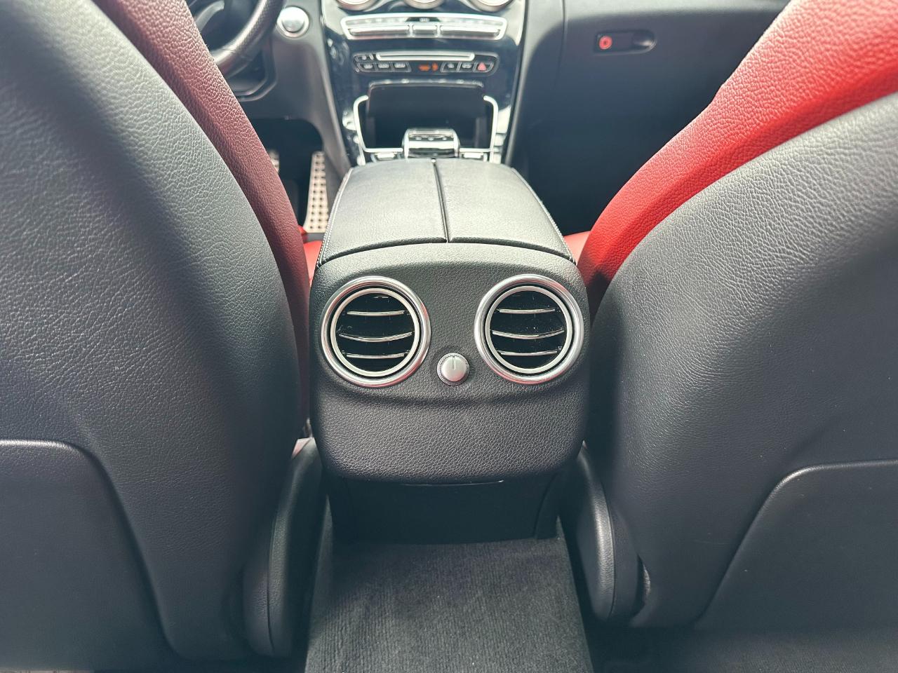 Mercedes-Benz C-Class 4dr Sdn C 400 4MATIC 2015