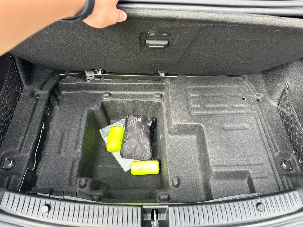 Mercedes-Benz C-Class 4dr Sdn C 400 4MATIC 2015