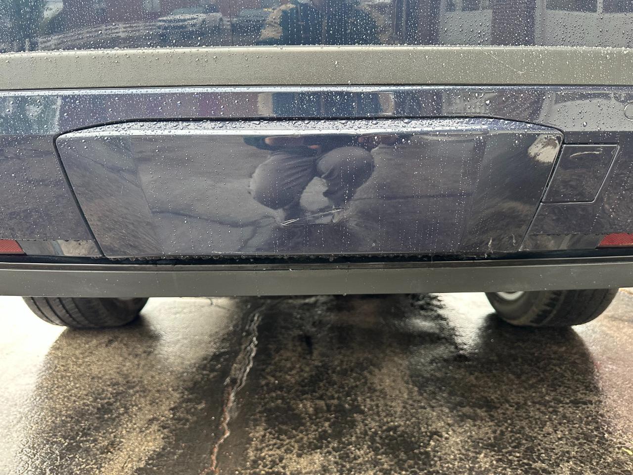 Cadillac Escalade ESV 4WD 4dr Platinum 2018