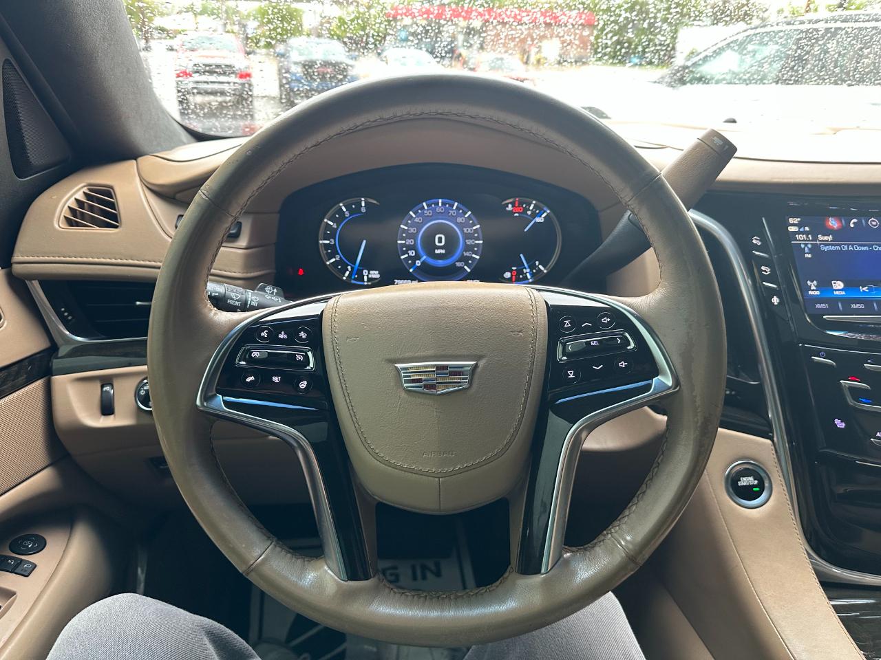 Cadillac Escalade ESV 4WD 4dr Platinum 2018