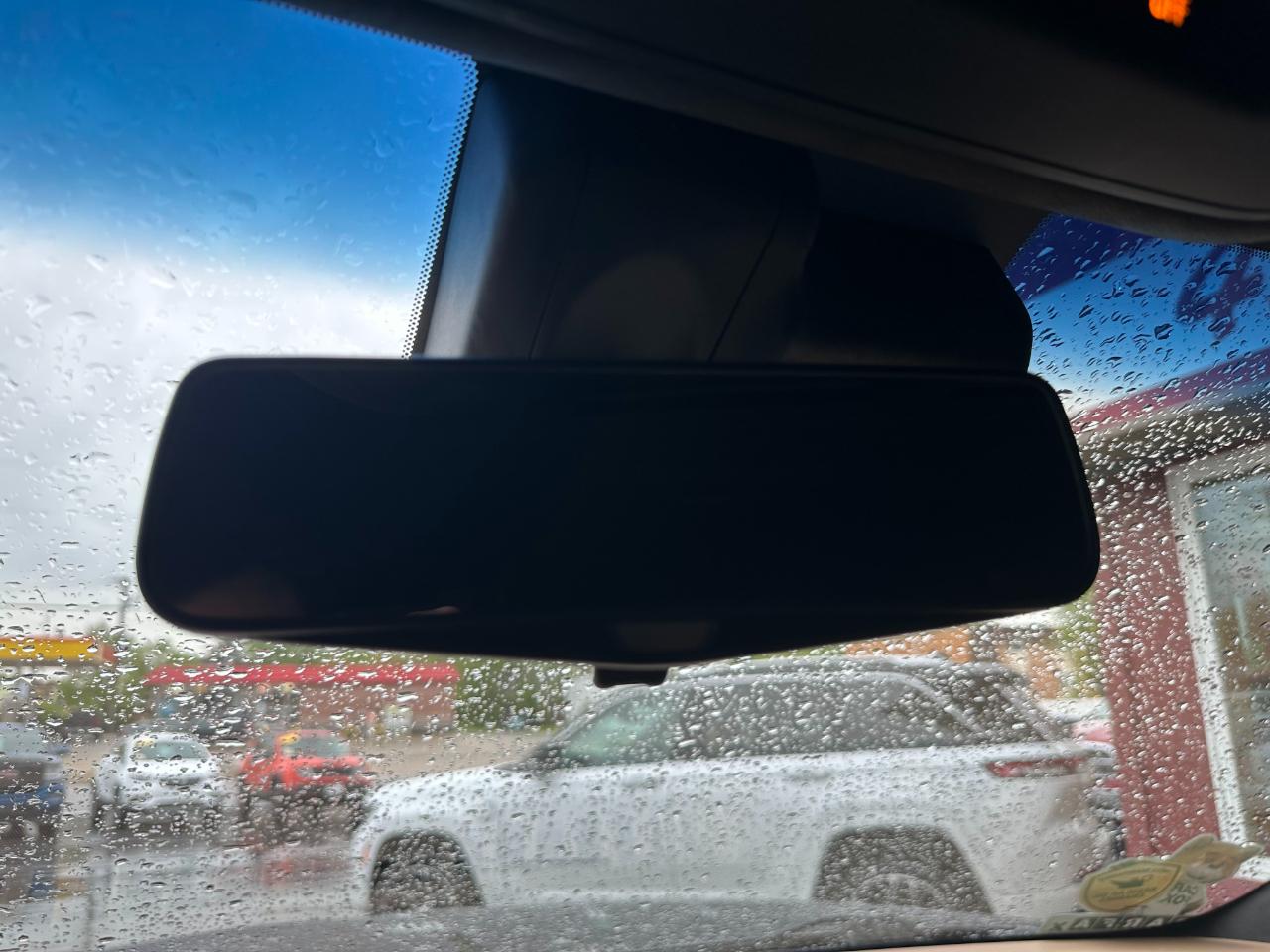 Cadillac Escalade ESV 4WD 4dr Platinum 2018