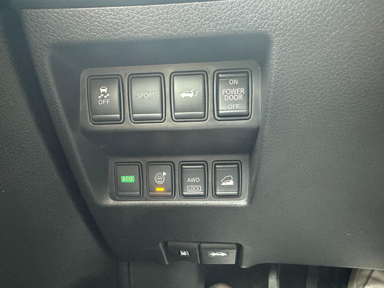 Nissan Rogue AWD 4dr SV 2016