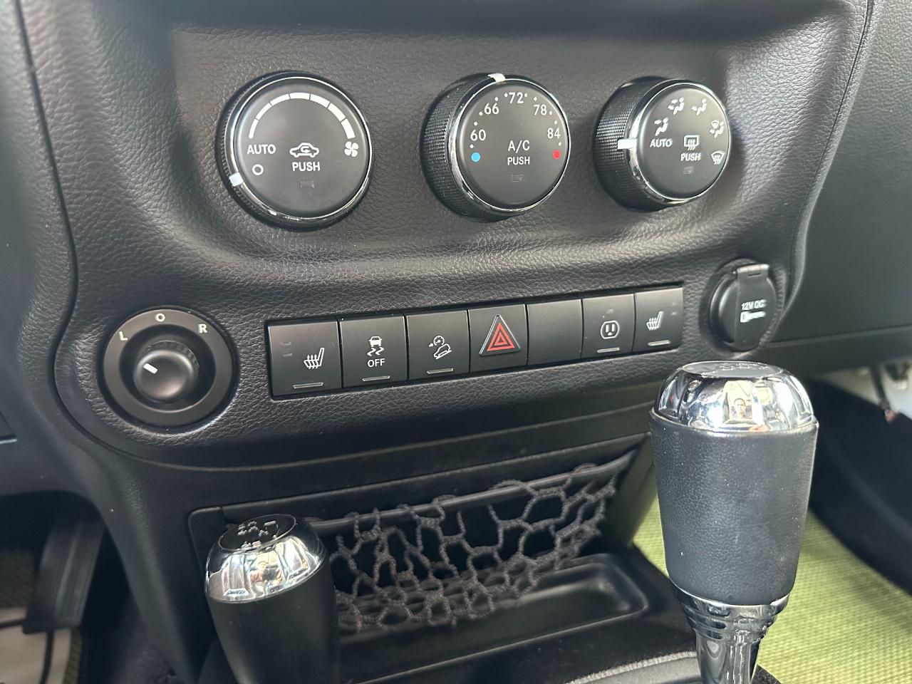 Jeep Wrangler Unlimited 4WD 4dr Wrangler X *Ltd Avail* 2015