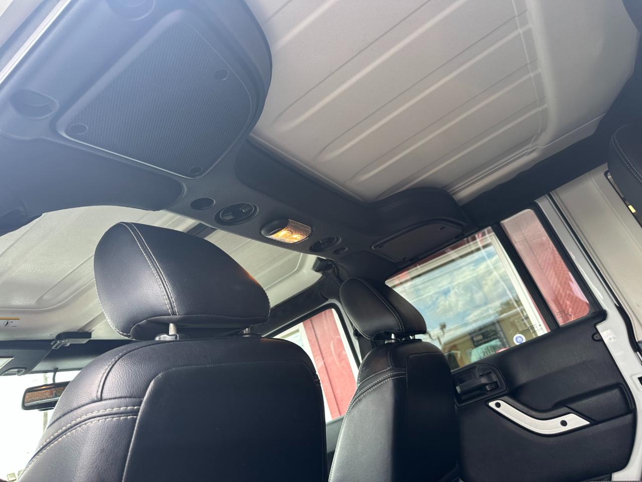 Jeep Wrangler Unlimited 4WD 4dr Wrangler X *Ltd Avail* 2015