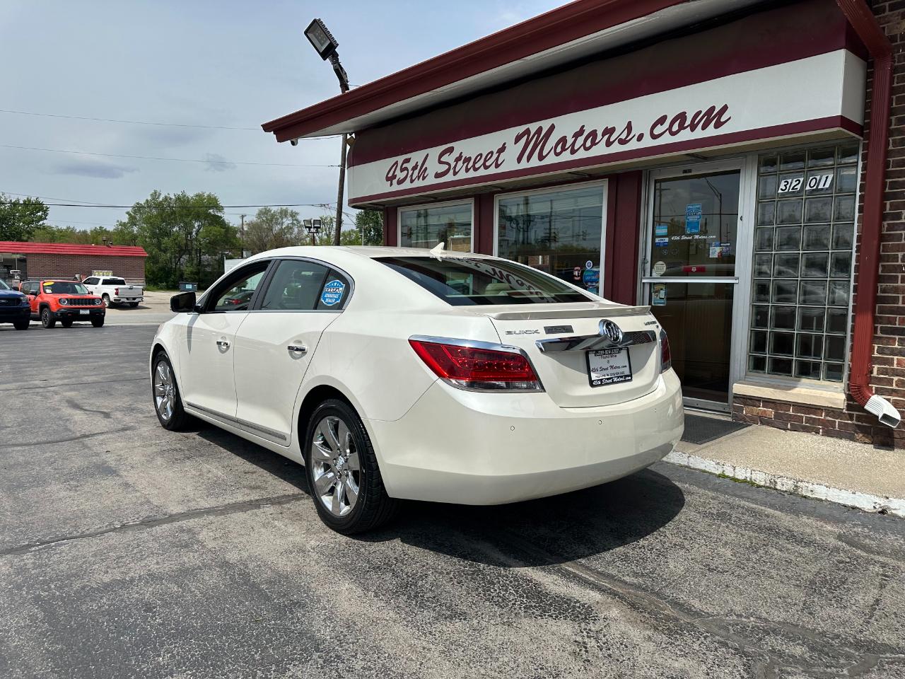 Buick LaCrosse 4dr Sdn CXL FWD 2011