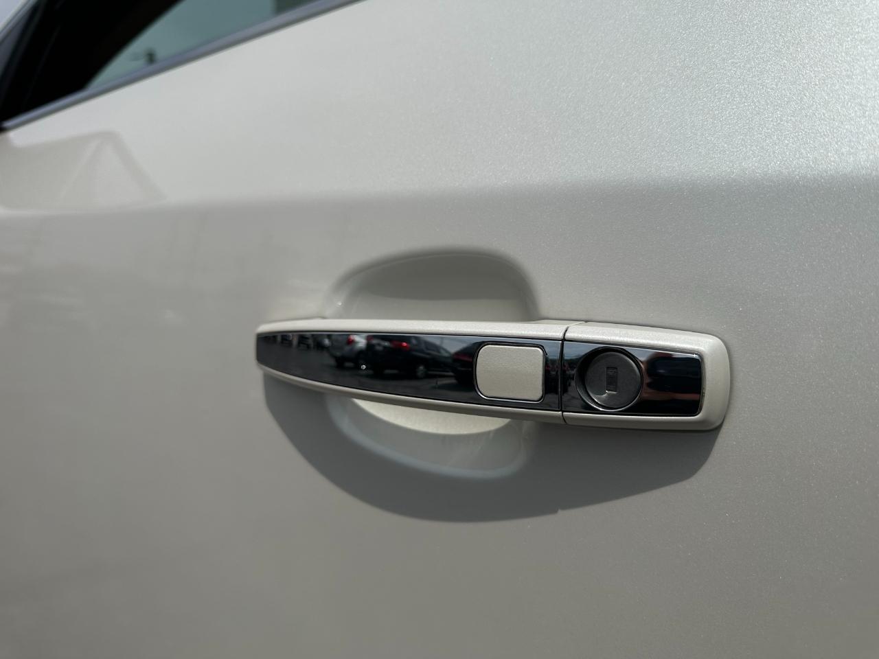 Buick LaCrosse 4dr Sdn CXL FWD 2011