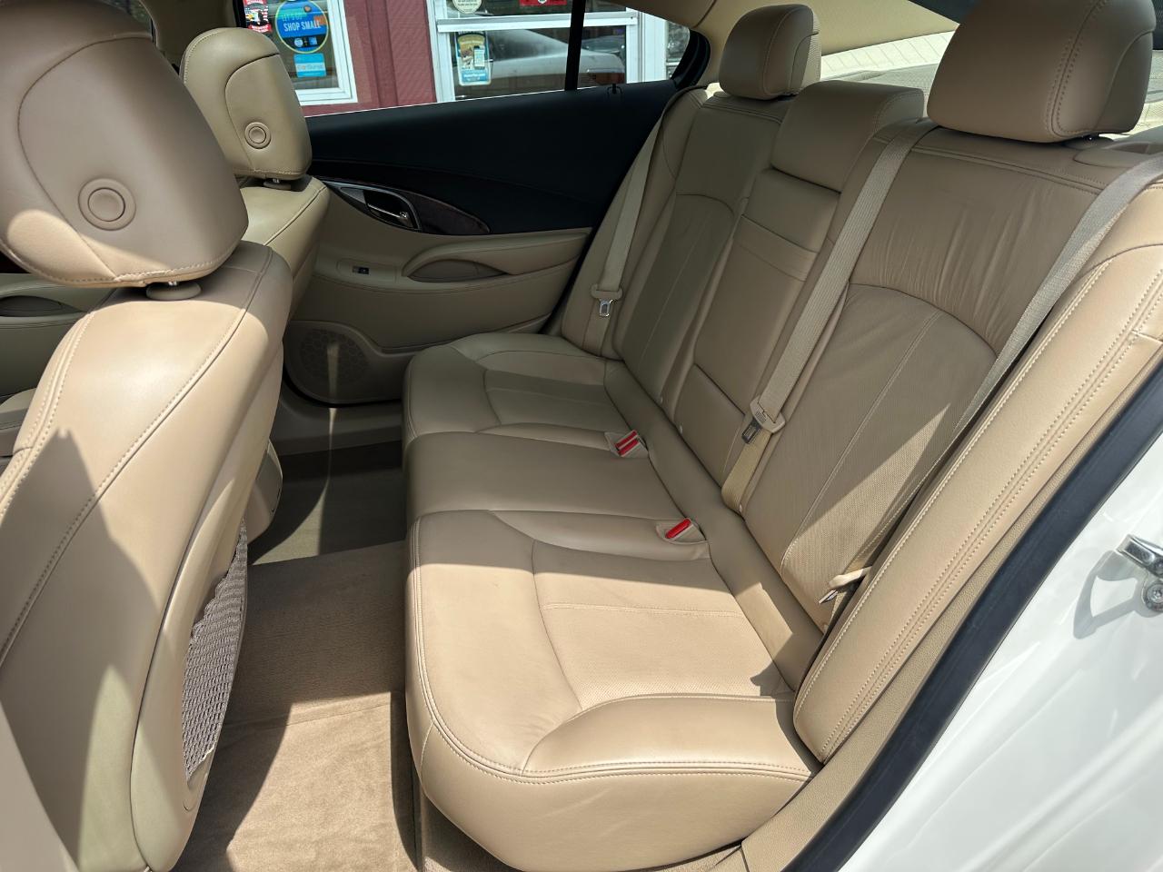 Buick LaCrosse 4dr Sdn CXL FWD 2011