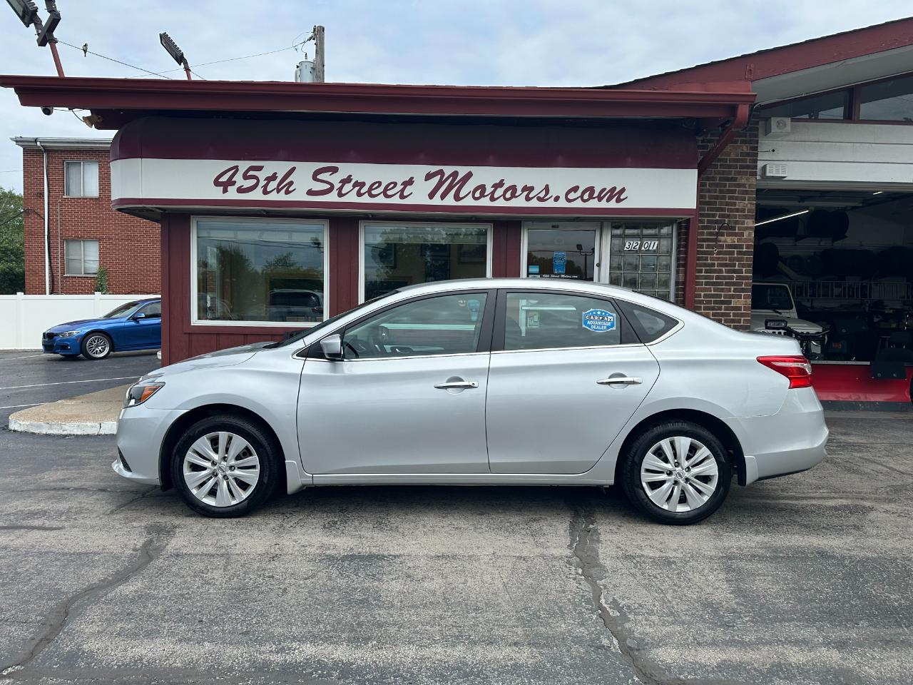 Nissan Sentra S CVT 2017