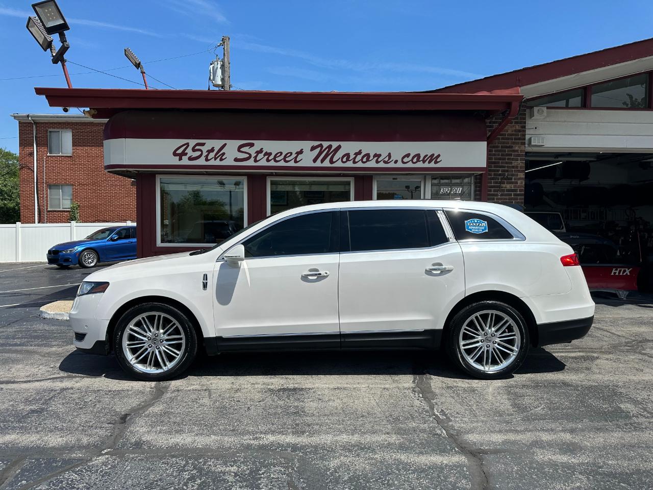 Lincoln MKT 3.5L AWD Elite 2017