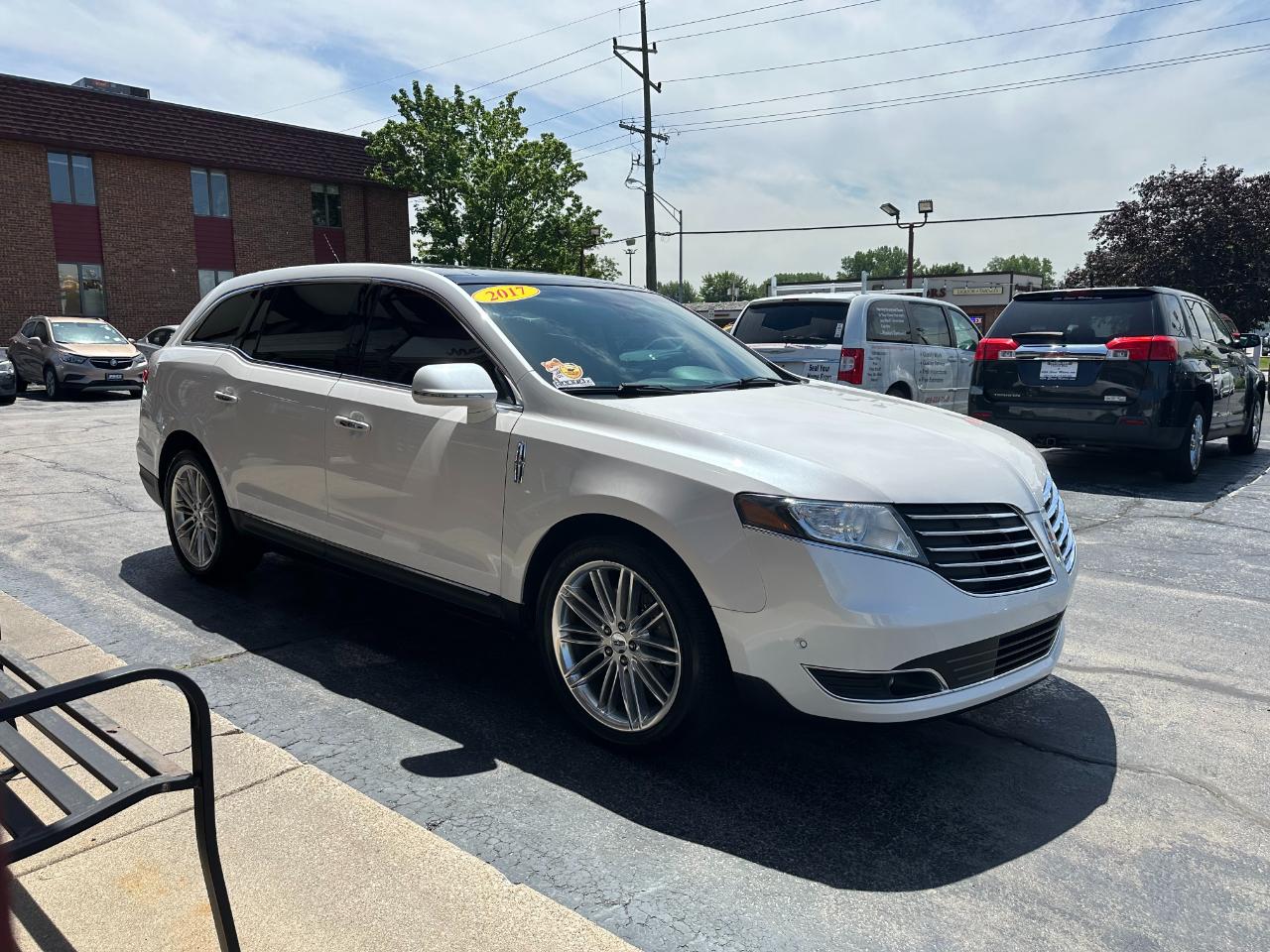 Lincoln MKT 3.5L AWD Elite 2017