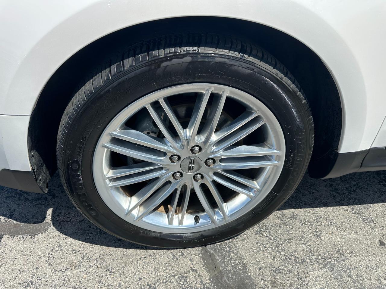 Lincoln MKT 3.5L AWD Elite 2017