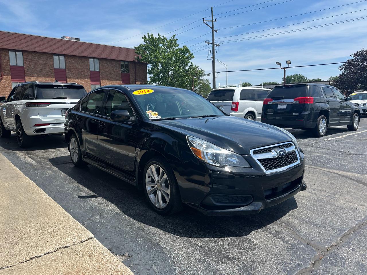 Subaru Legacy 4dr Sdn H4 Auto 2.5i Premium 2014