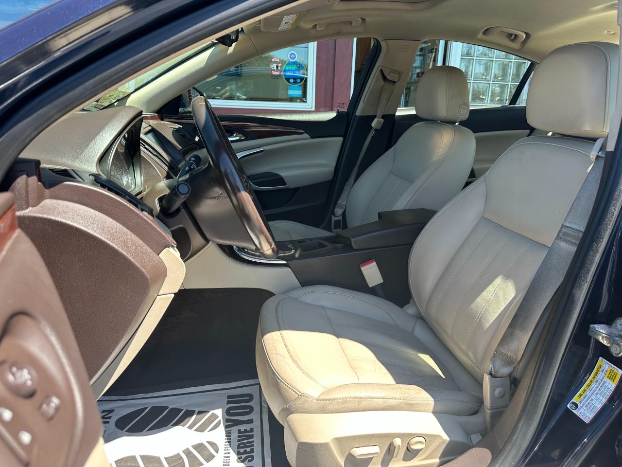 Buick Regal 4dr Sdn Turbo FWD 2016