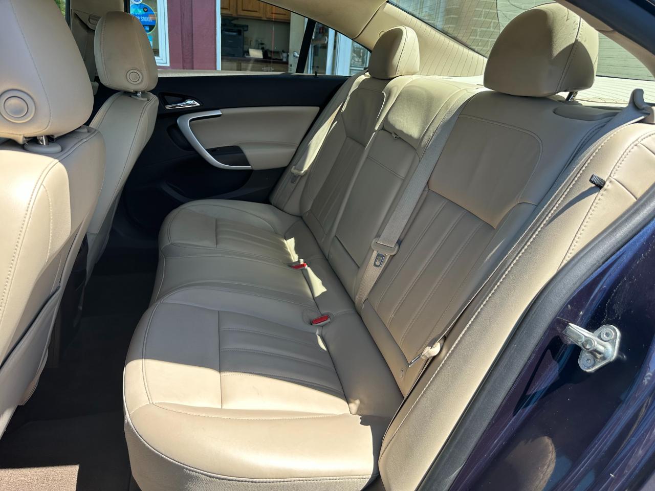 Buick Regal 4dr Sdn Turbo FWD 2016