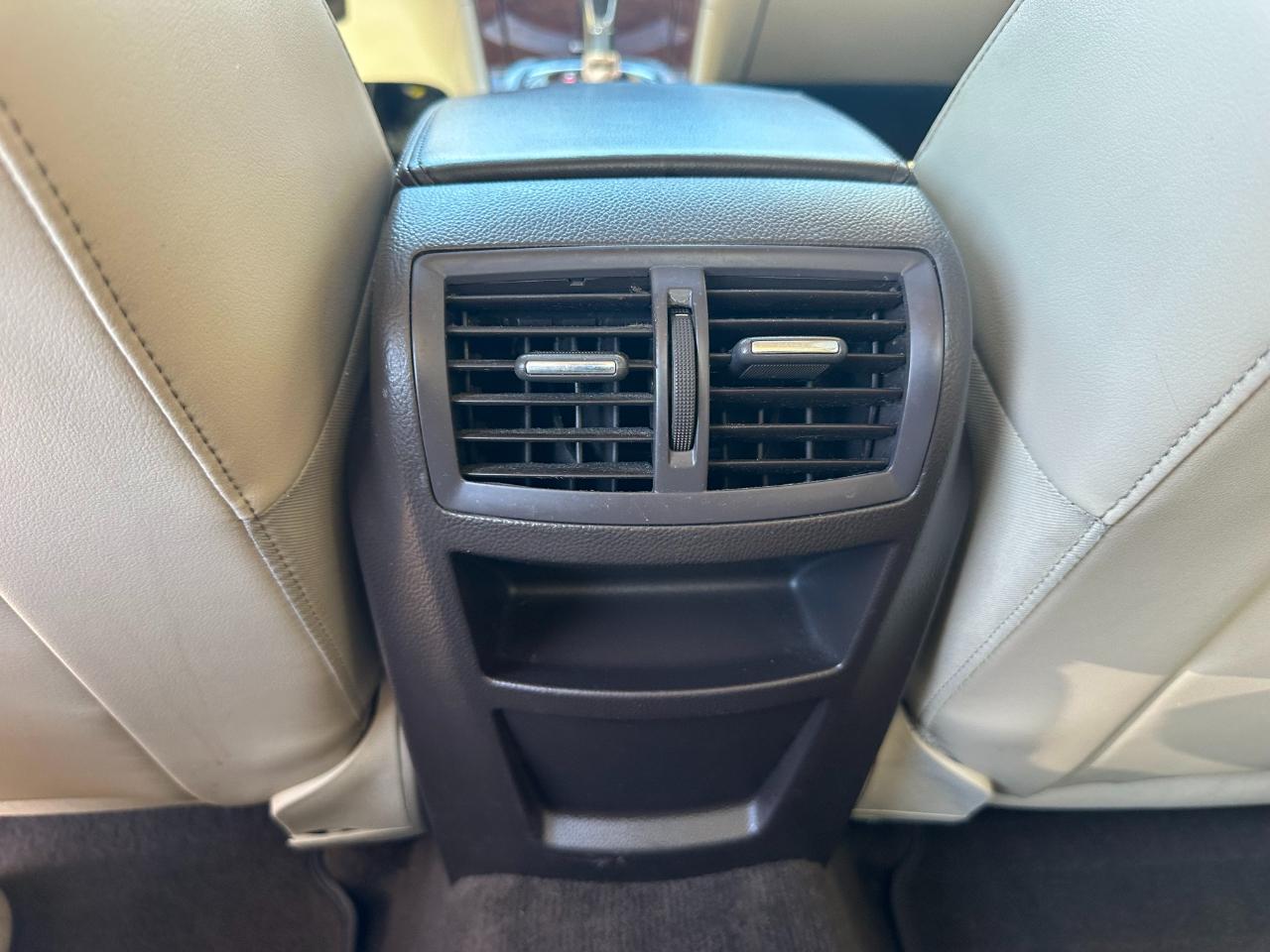 Buick Regal 4dr Sdn Turbo FWD 2016