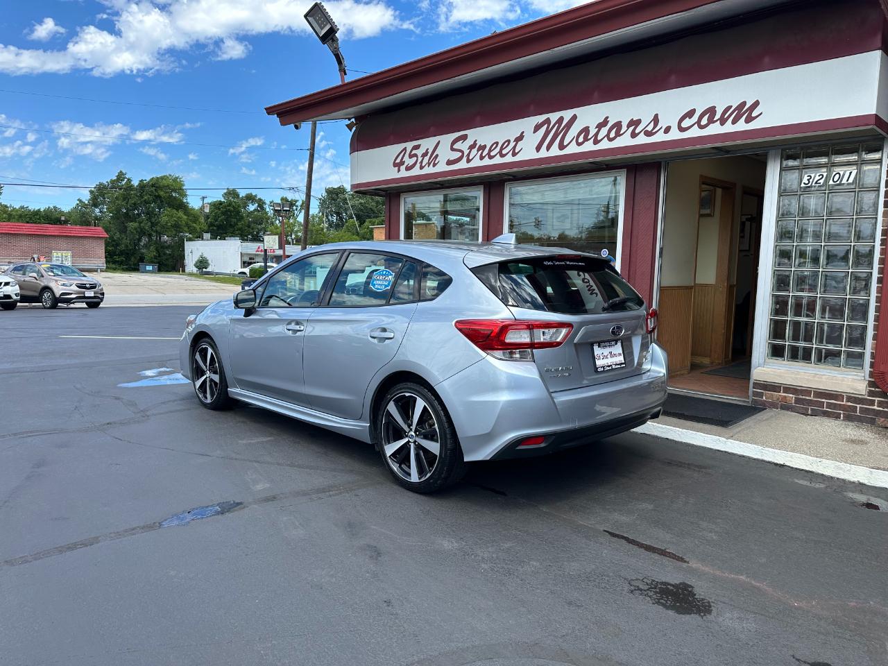 Subaru Impreza 2.0i Sport 5-door CVT 2017