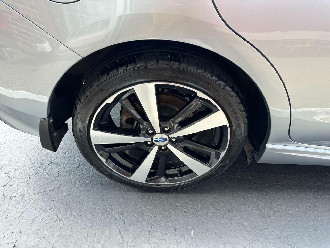 Subaru Impreza 2.0i Sport 5-door CVT 2017