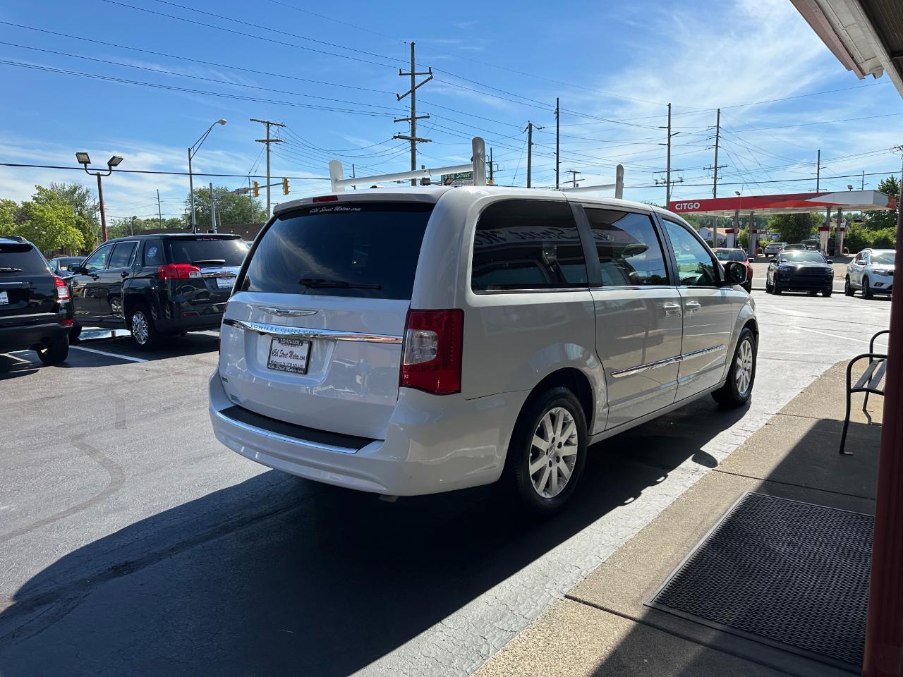 Chrysler Town & Country 4dr Wgn Touring 2014