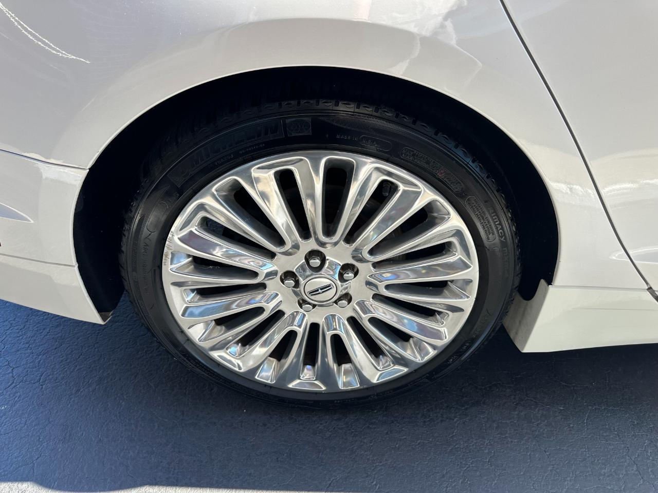 Lincoln MKZ 4dr Sdn AWD 2015