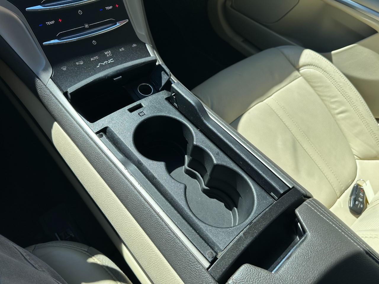 Lincoln MKZ 4dr Sdn AWD 2015