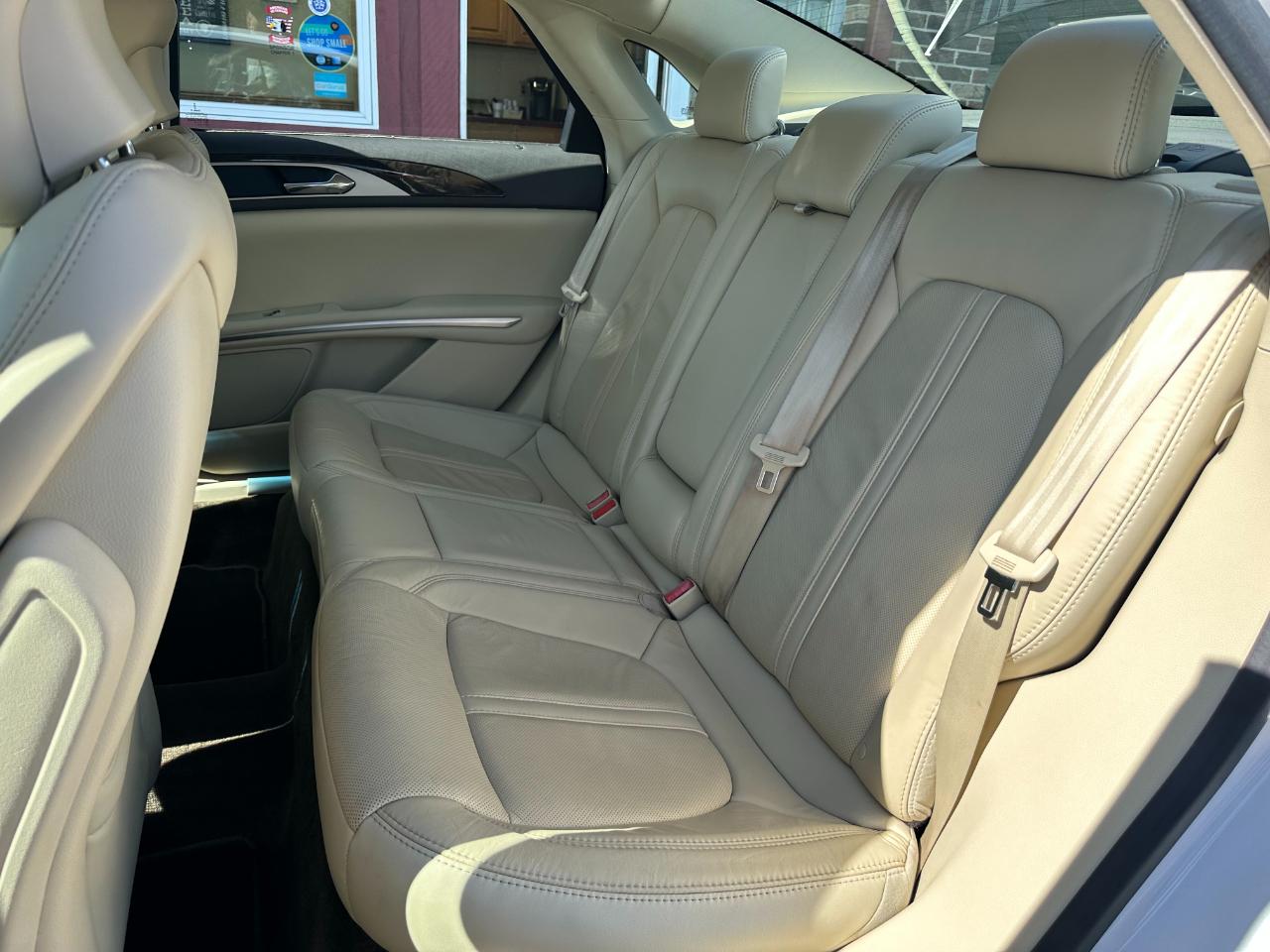 Lincoln MKZ 4dr Sdn AWD 2015