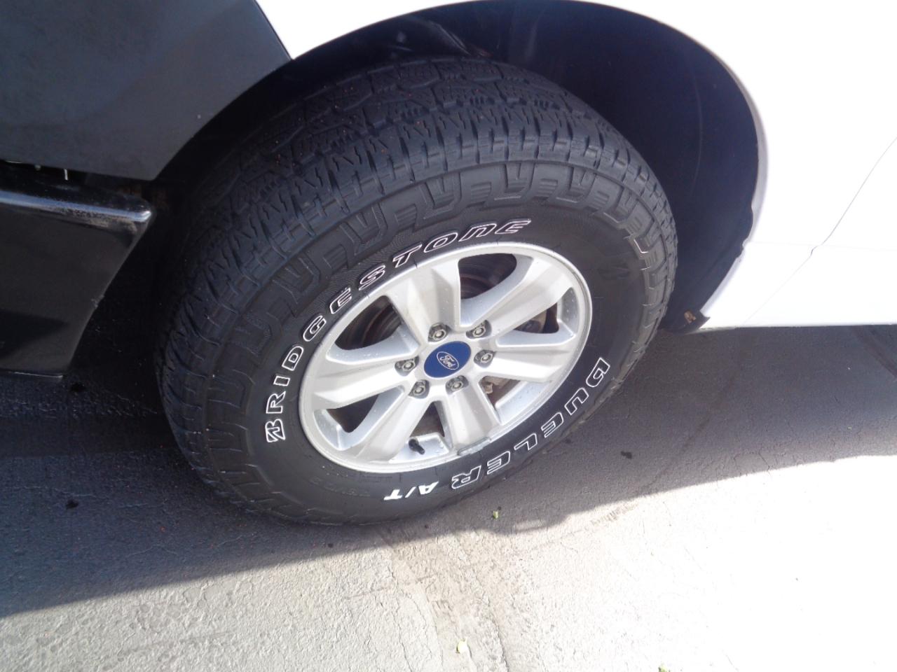 Ford F-150 2WD Reg Cab 126" XL 2014