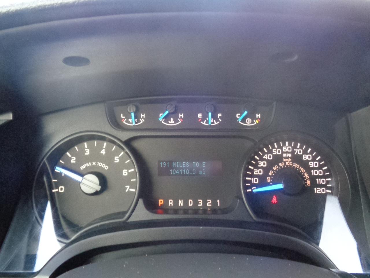 Ford F-150 2WD Reg Cab 126" XL 2014