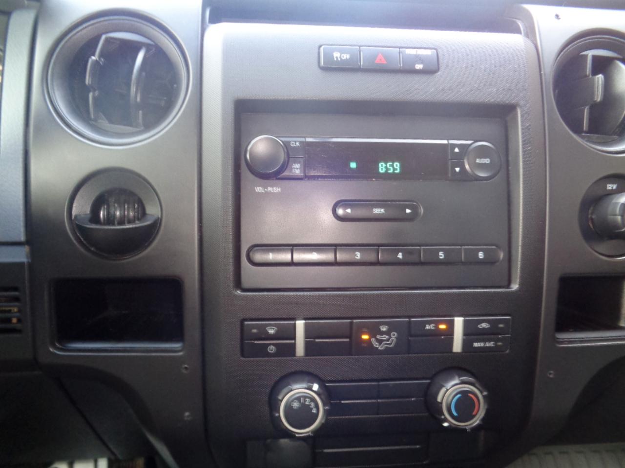 Ford F-150 2WD Reg Cab 126" XL 2014