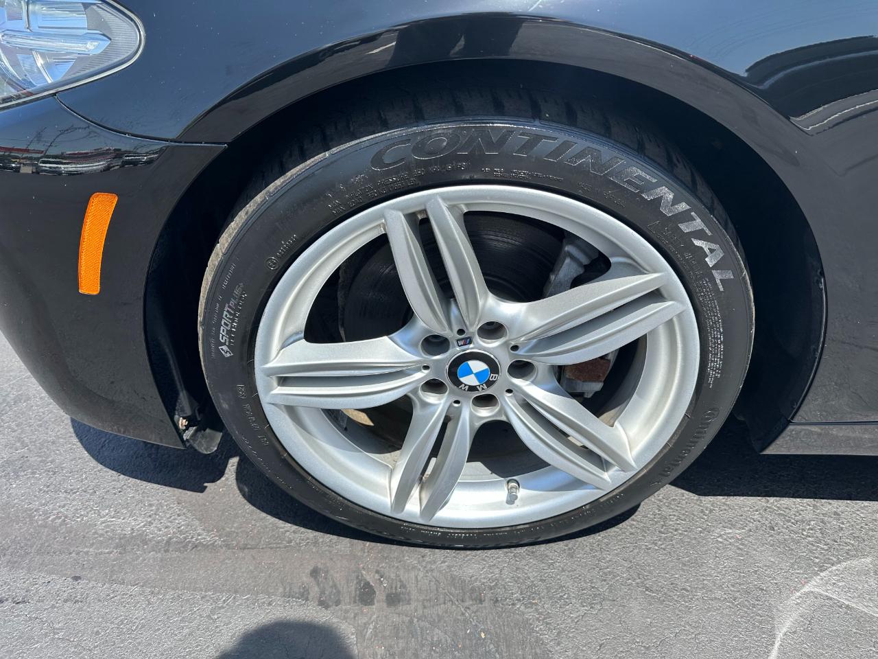 BMW 5 Series 4dr Sdn 550i xDrive AWD 2016