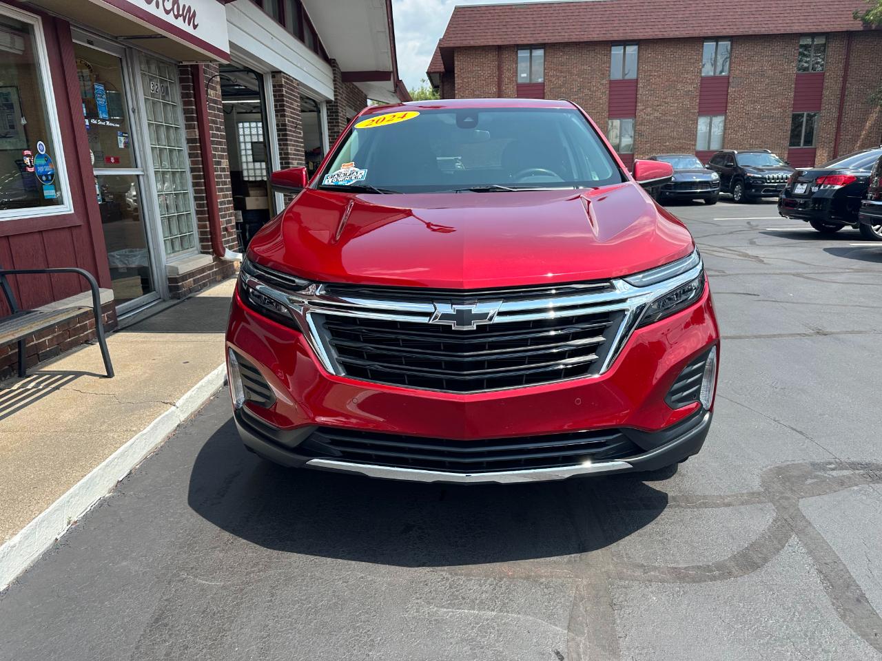 Chevrolet Equinox FWD 4dr LT w/1LT 2024