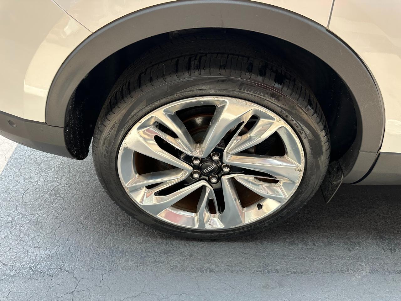 Lincoln MKX AWD 4dr Reserve 2016