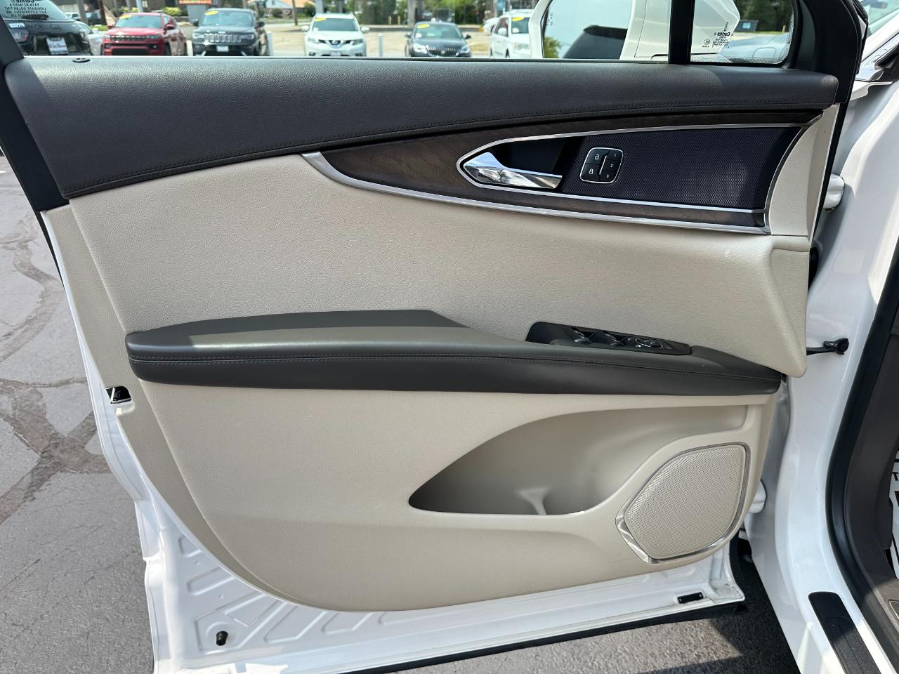Lincoln MKX AWD 4dr Reserve 2016