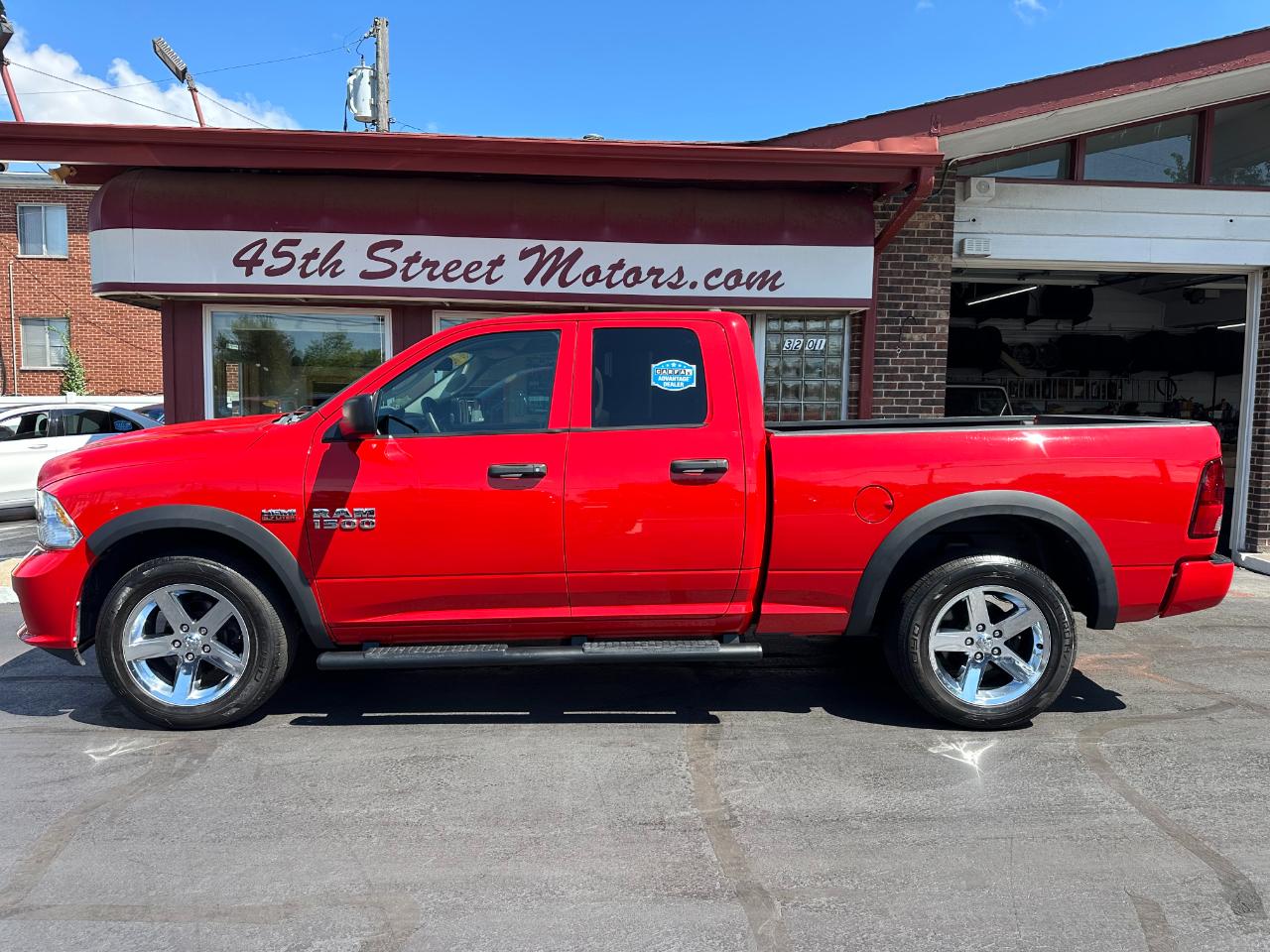 RAM 1500 4WD Quad Cab 140.5" Express 2014