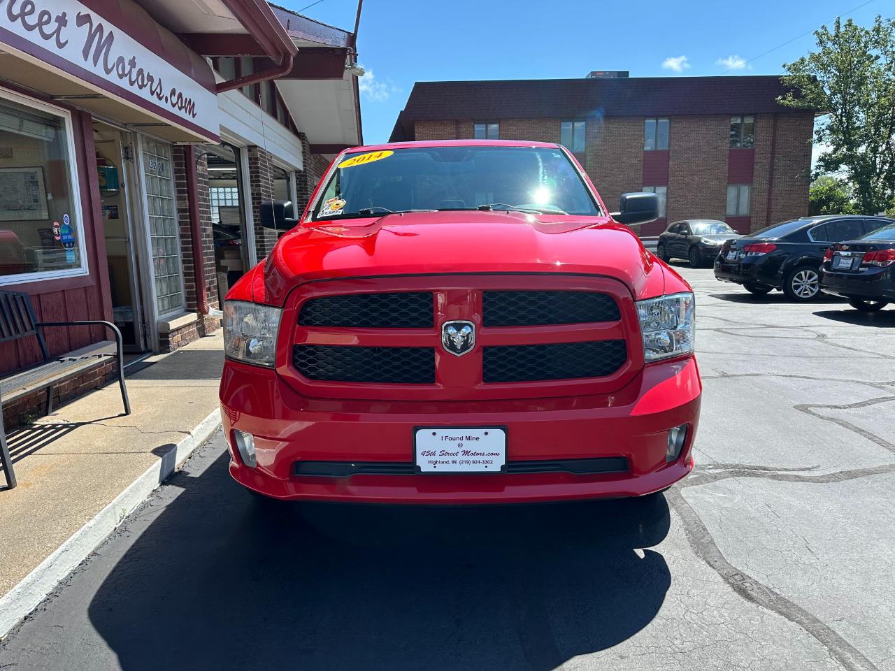 RAM 1500 4WD Quad Cab 140.5" Express 2014