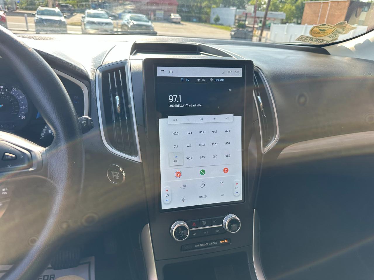 Ford Edge SE FWD 2021