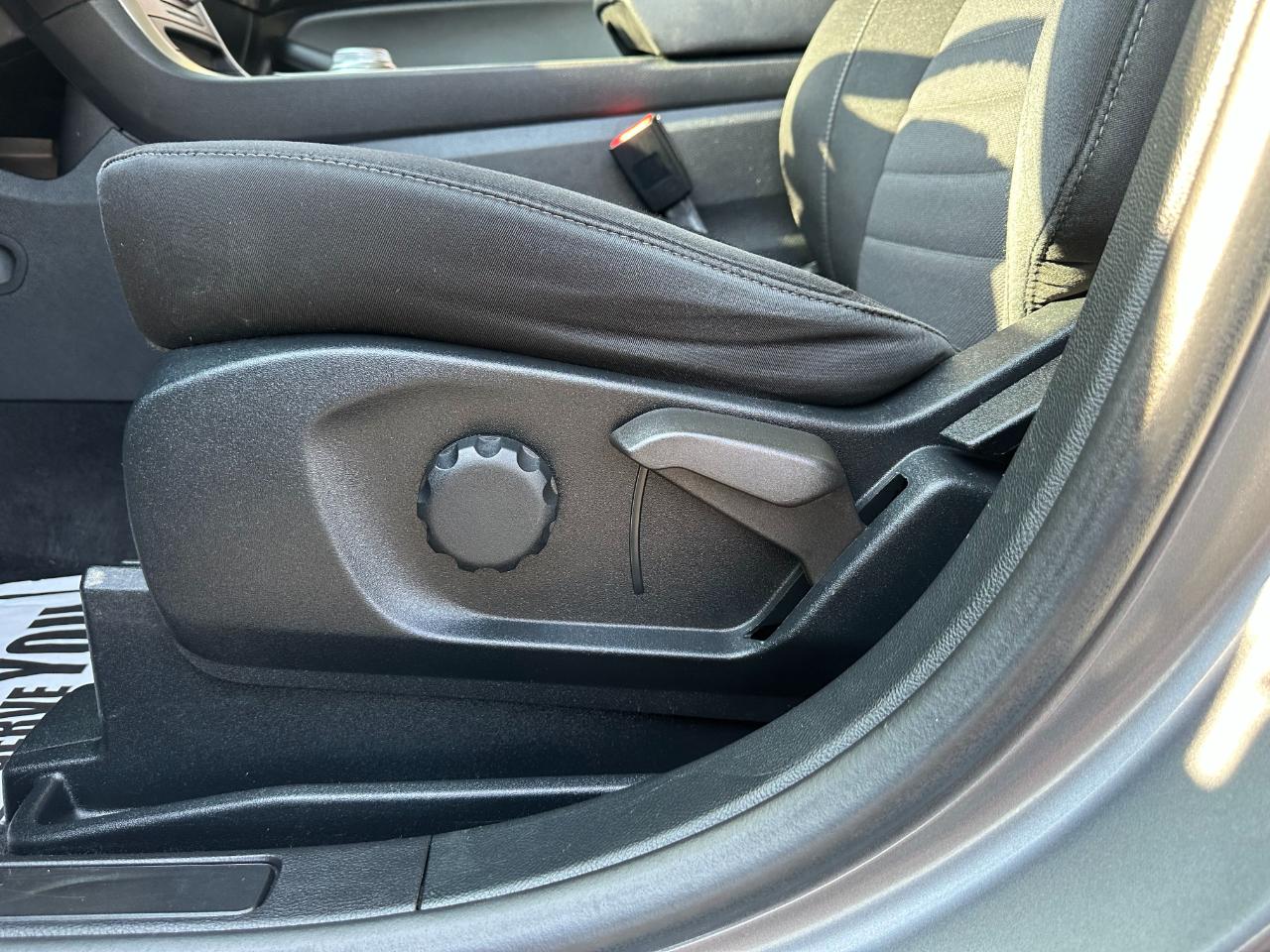 Ford Edge SE FWD 2021