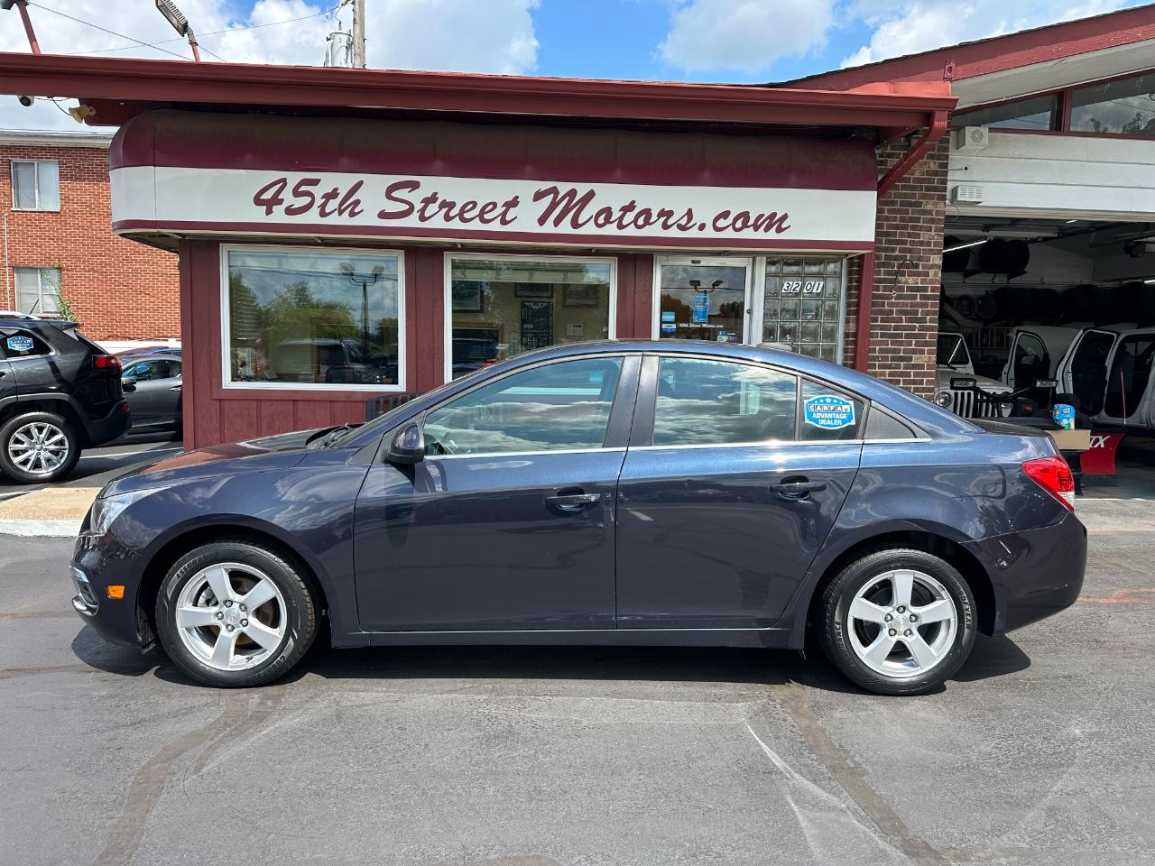 Chevrolet Cruze Limited 4dr Sdn Auto LT w/1LT 2016