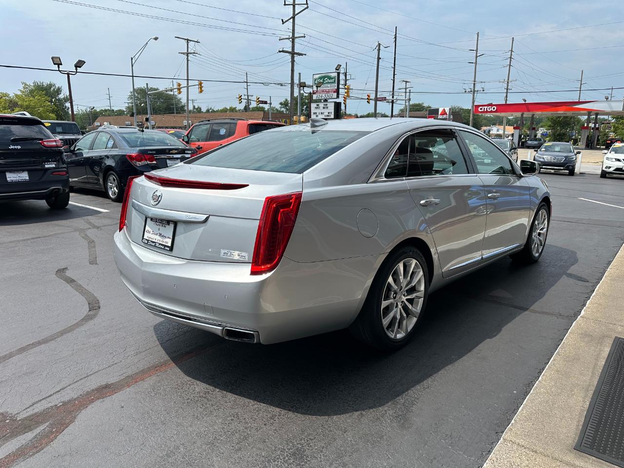 Cadillac XTS 4dr Sdn Luxury AWD 2015