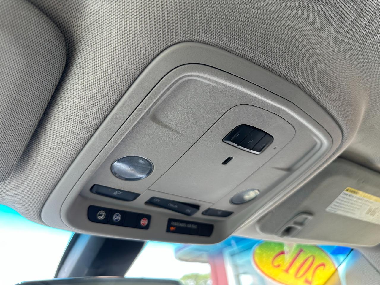 Cadillac XTS 4dr Sdn Luxury AWD 2015