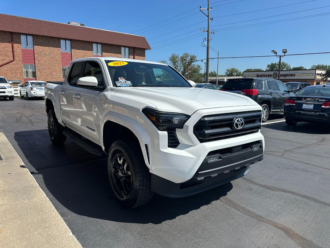 Toyota Tacoma 4WD  2025