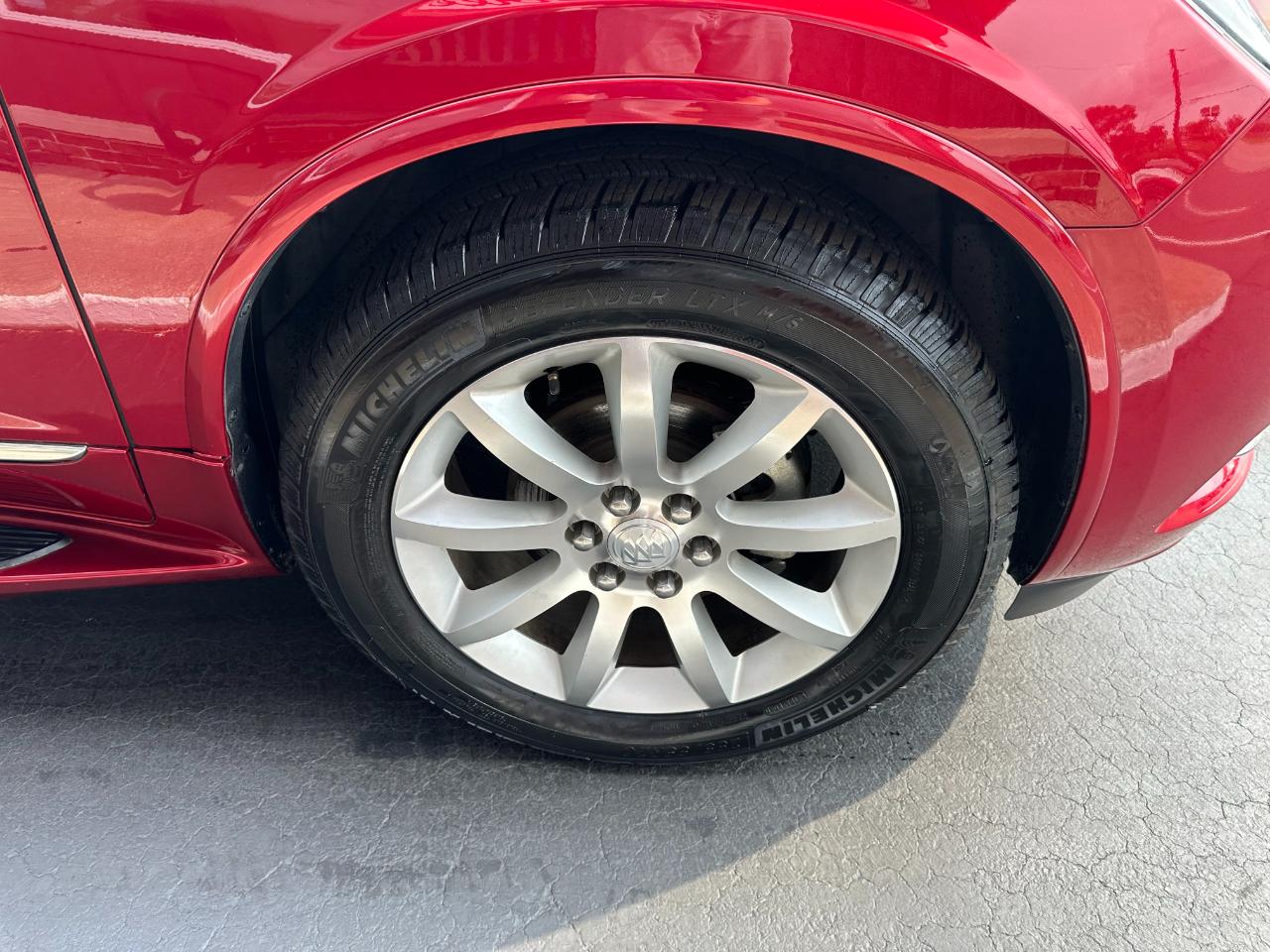 Buick Enclave FWD 4dr Premium 2014