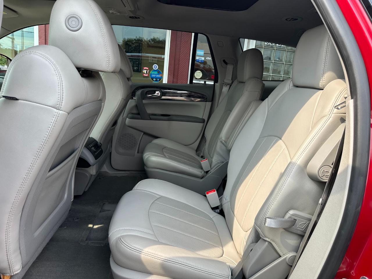 Buick Enclave FWD 4dr Premium 2014