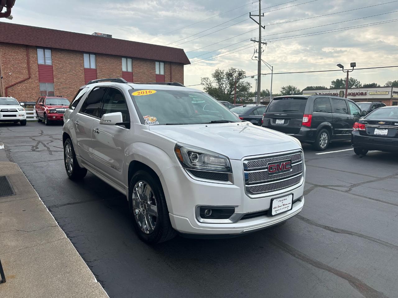 GMC Acadia FWD 4dr Denali 2016