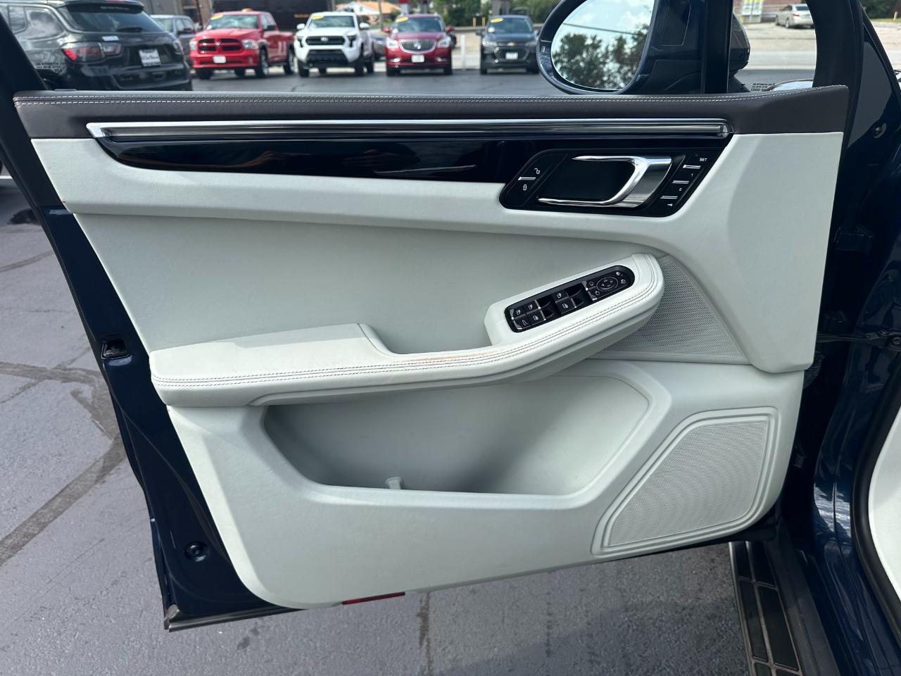 Porsche Macan AWD 4dr S 2016