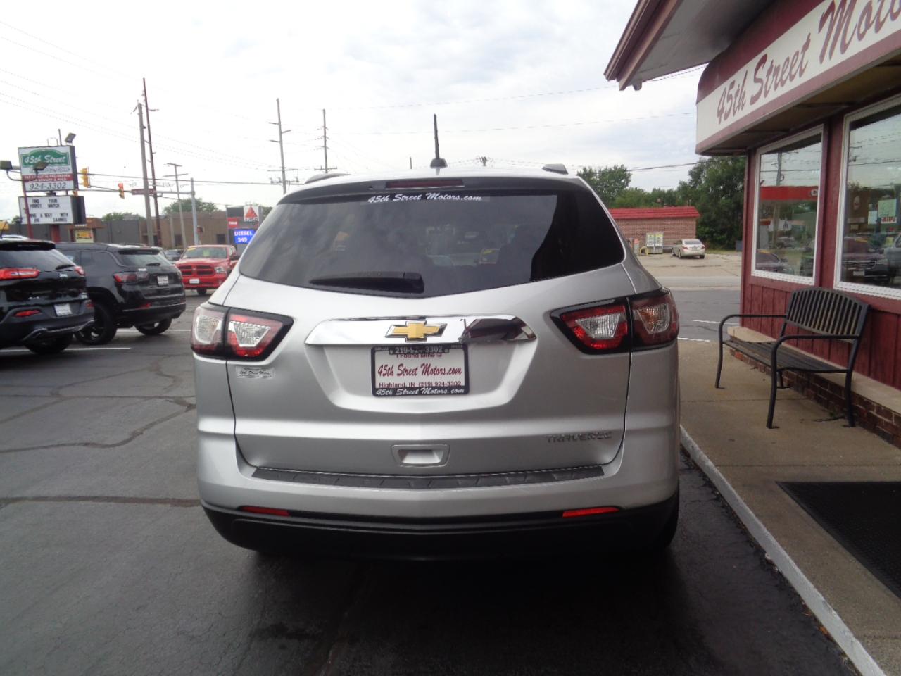 Chevrolet Traverse FWD 4dr LS w/1LS 2017