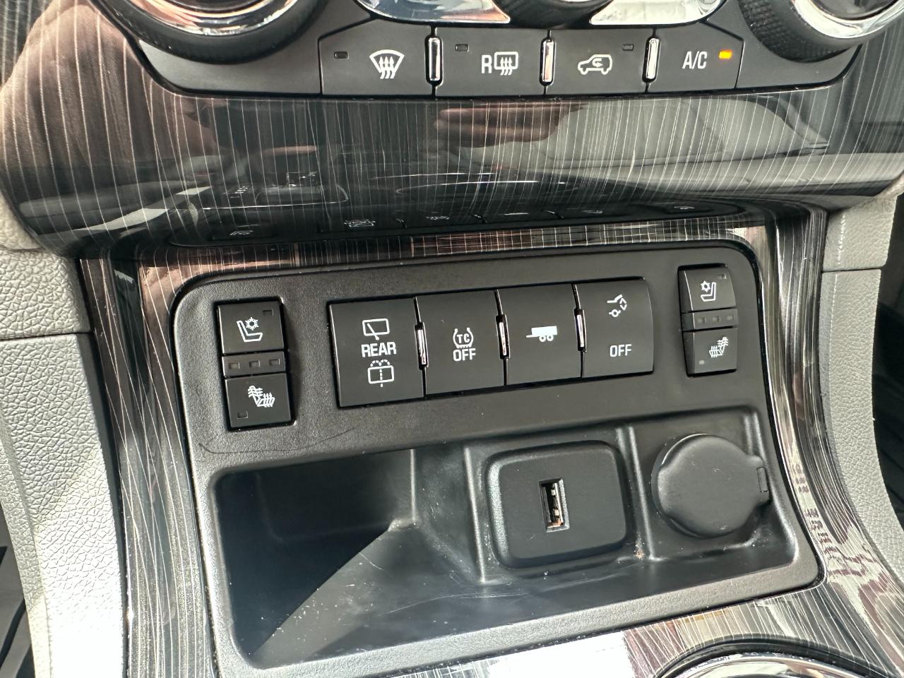 Chevrolet Traverse FWD 4dr LTZ 2016