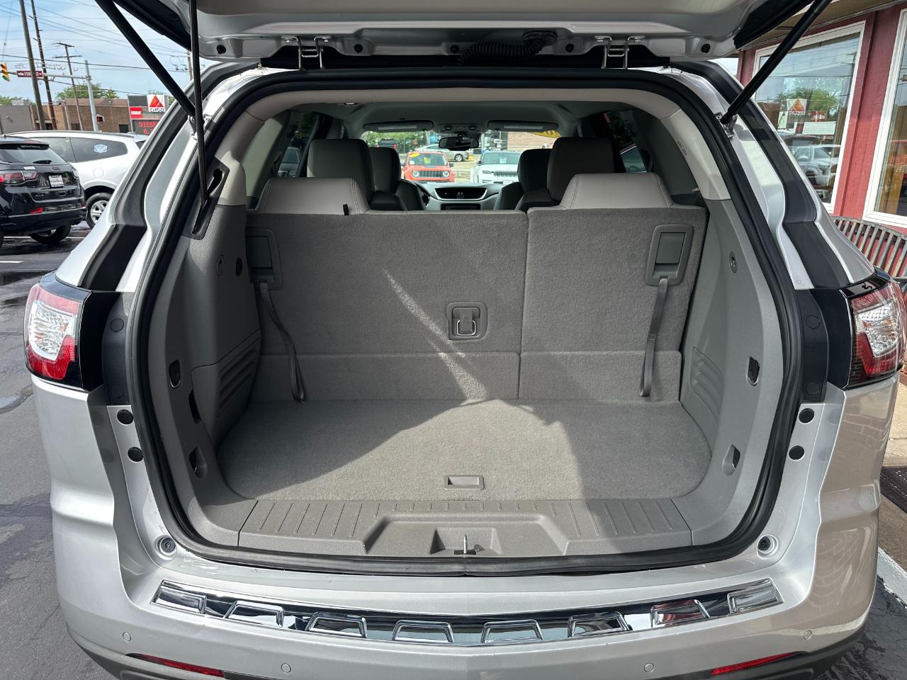 Chevrolet Traverse FWD 4dr LTZ 2016