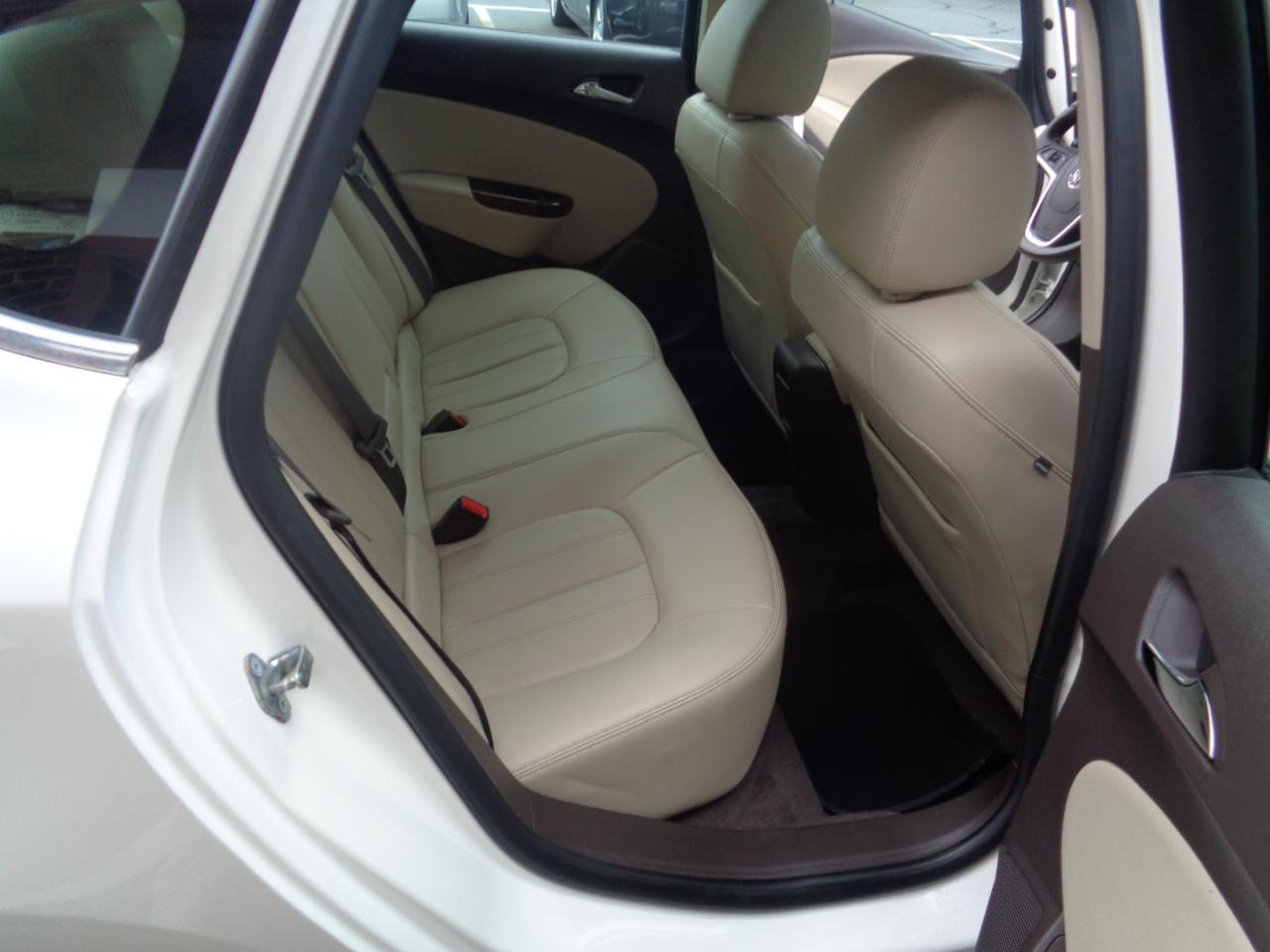 Buick Verano 4dr Sdn Premium Turbo Group 2016