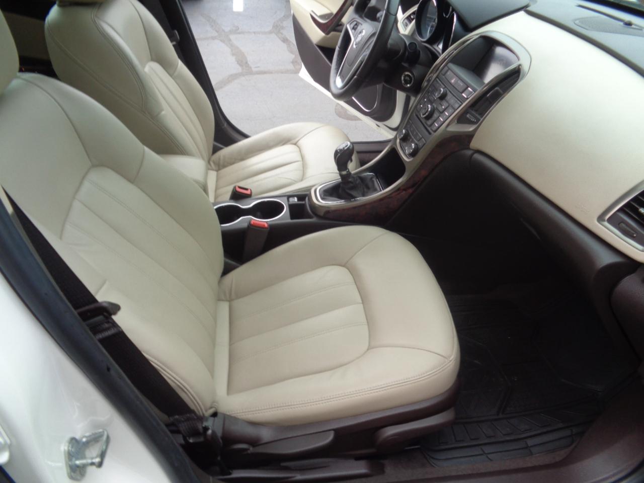 Buick Verano 4dr Sdn Premium Turbo Group 2016