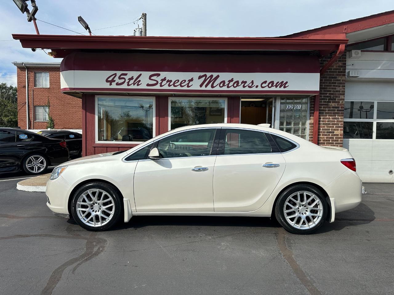 Buick Verano 4dr Sdn Premium Turbo Group 2016
